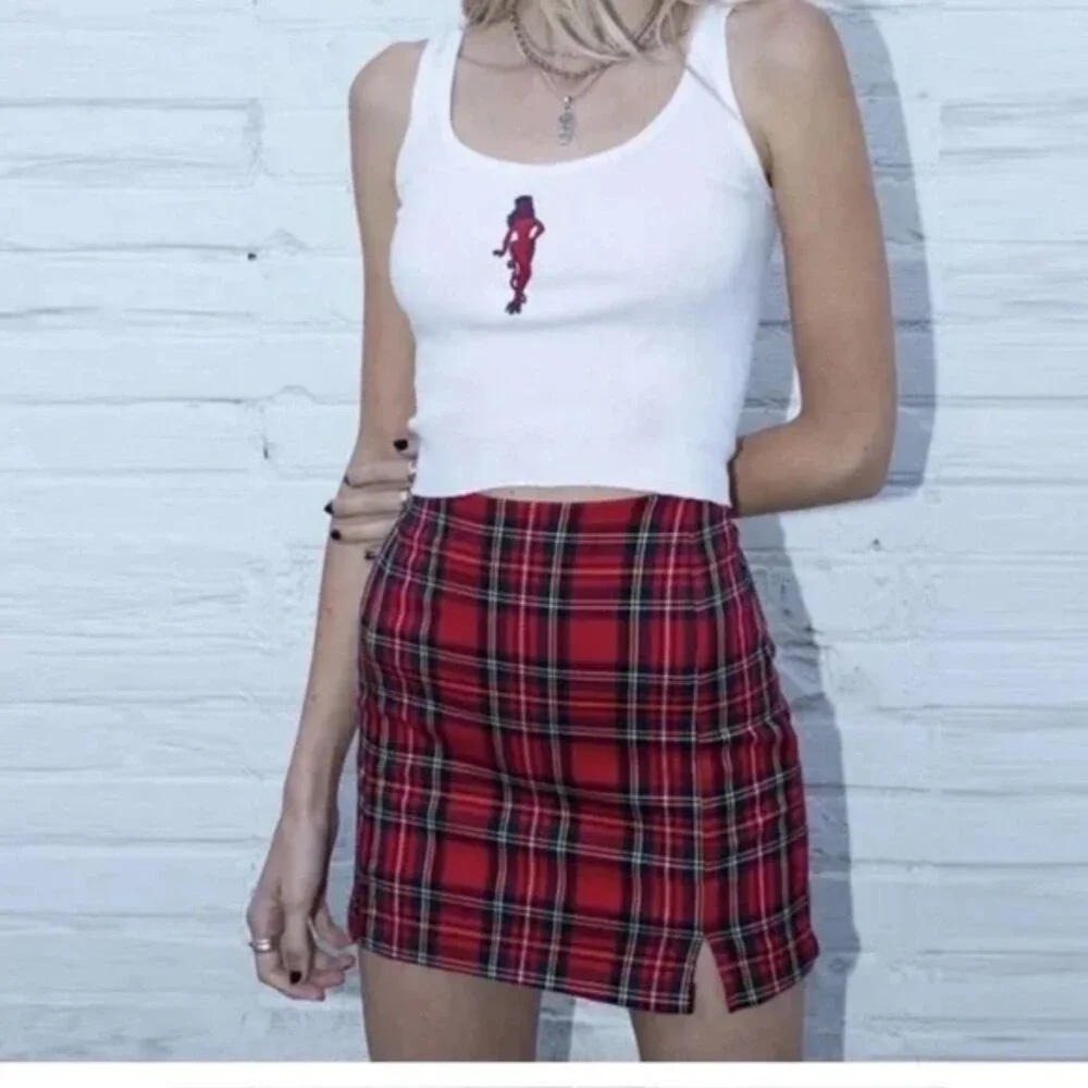 Brandy Melville Red Plaid Cara Skirt Short Skirt Mini Skirt One Size (XS-S)